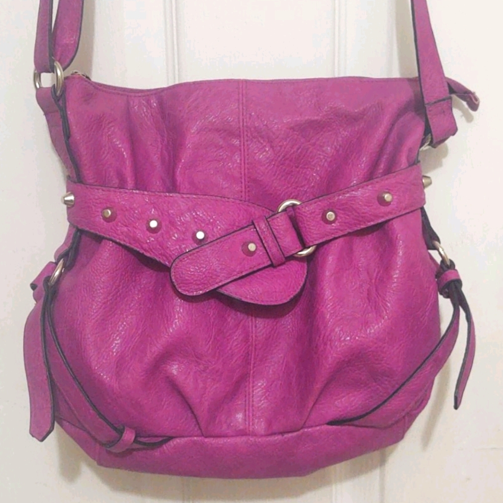 Cosmopolitan Fuschia Crossbody purse